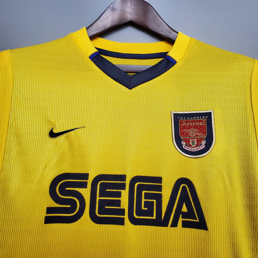 Arsenal 1999/00 Away Kit