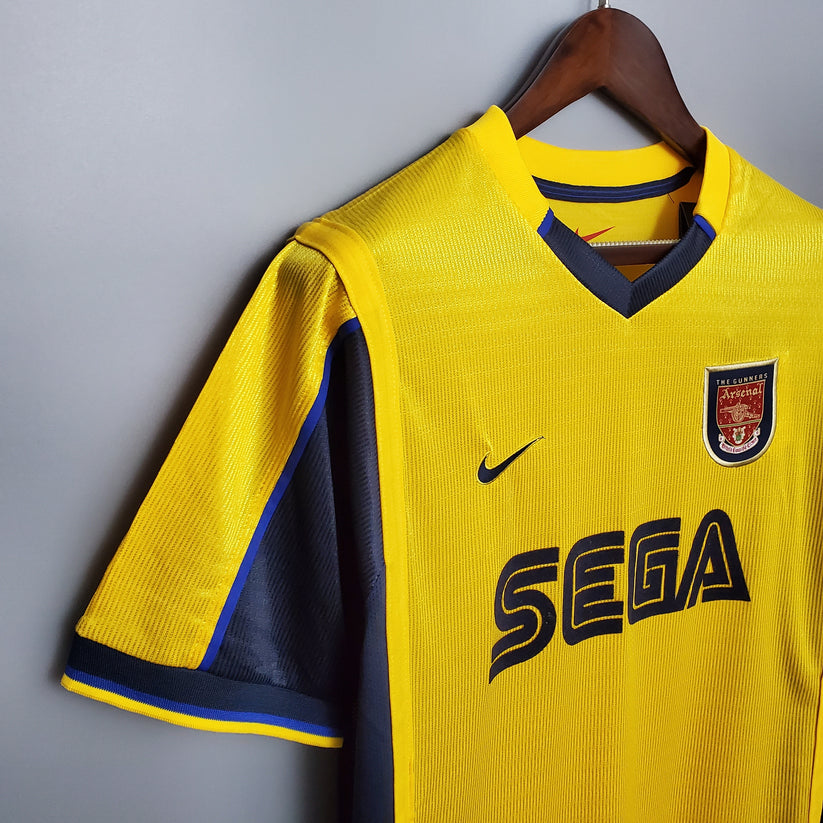 Arsenal 1999/00 Away Kit