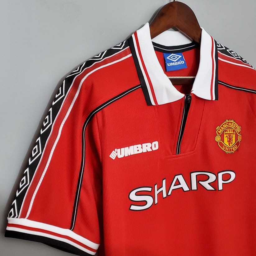 Manchester United 1998/99 Home Kit