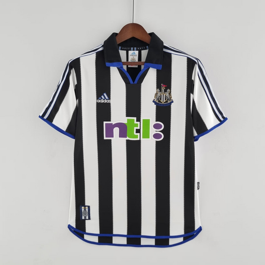 Newcastle 2000/01 Home Kit
